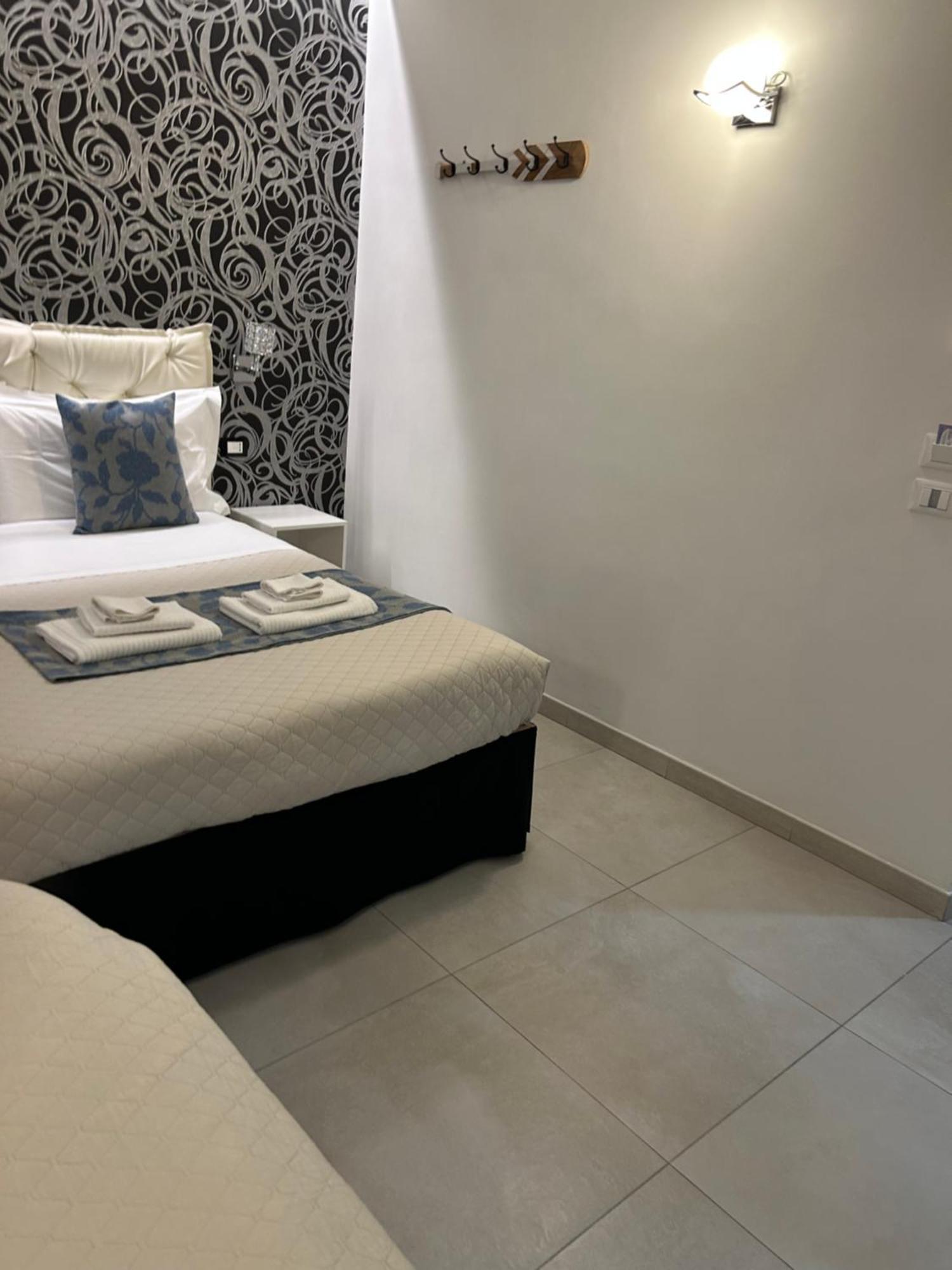 Alba Rooms ลาสเปเซีย ภายนอก รูปภาพ