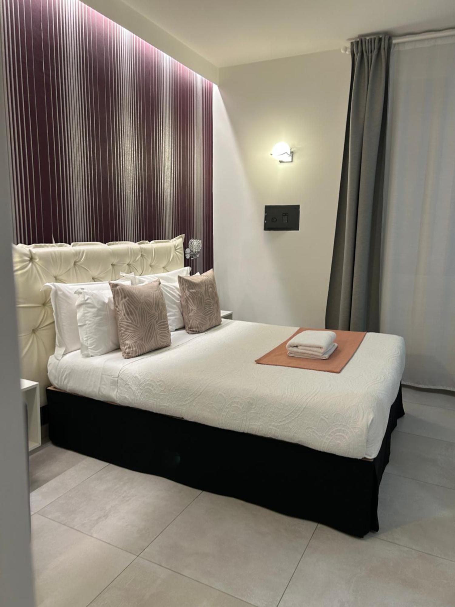 Alba Rooms ลาสเปเซีย ภายนอก รูปภาพ